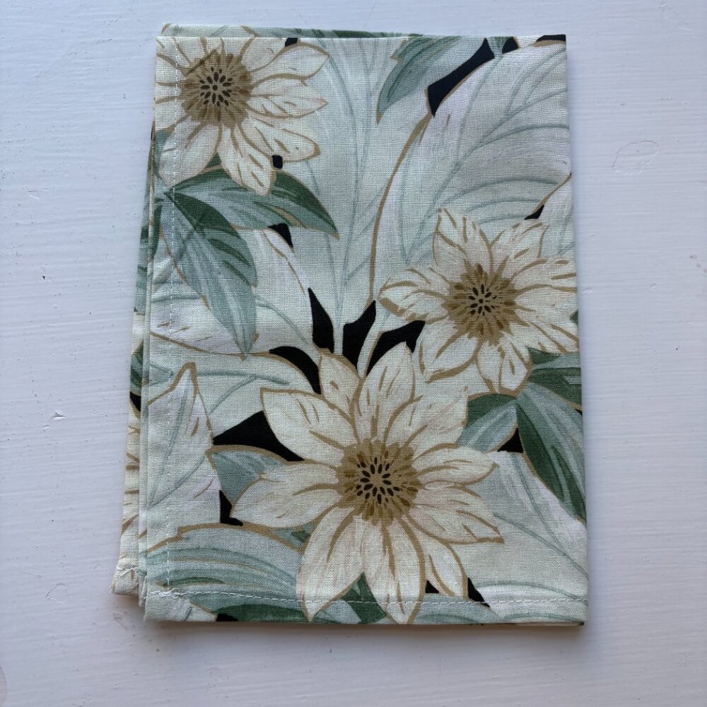 Tuckernuck Maison De Fleurs Napkin